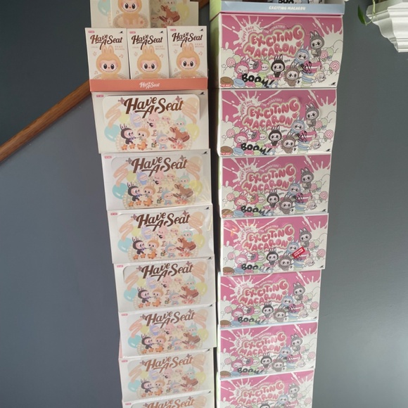 POP MART Labubus "Have a Seat" & "Exciting Macaron" - Picture 2 of 2